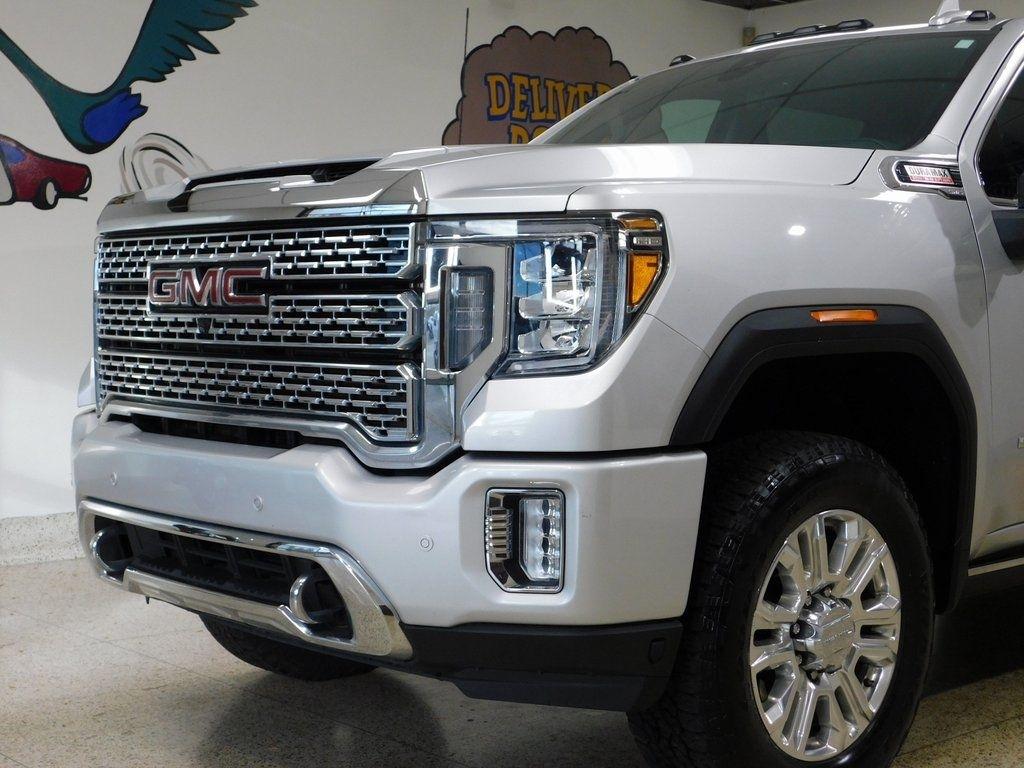 GMC Sierra 3500HD Denali Crew Cab 4WD 2022