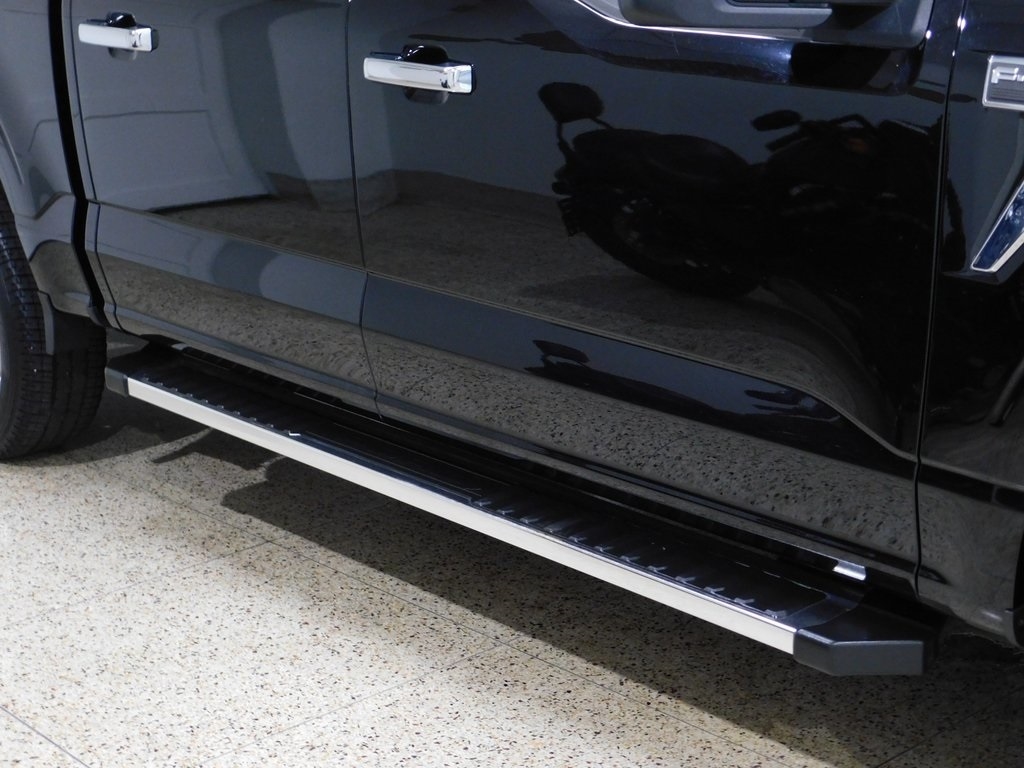 Ford F-150 XLT SuperCrew 5.5-ft. Bed 4WD 2023