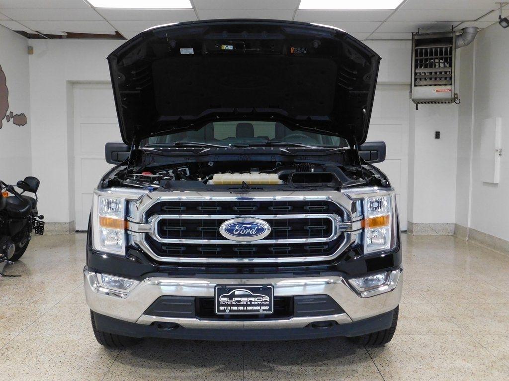 Ford F-150 XLT SuperCrew 5.5-ft. Bed 4WD 2023