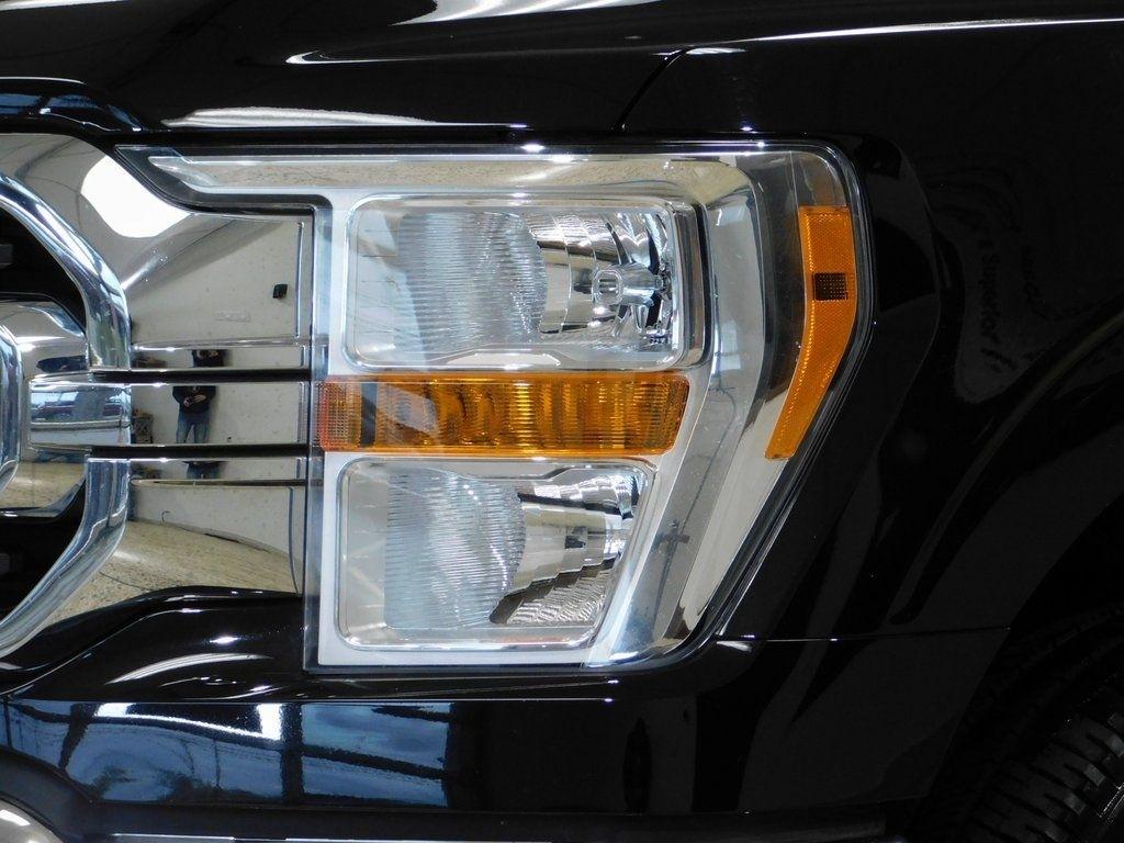 Ford F-150 XLT SuperCrew 5.5-ft. Bed 4WD 2023