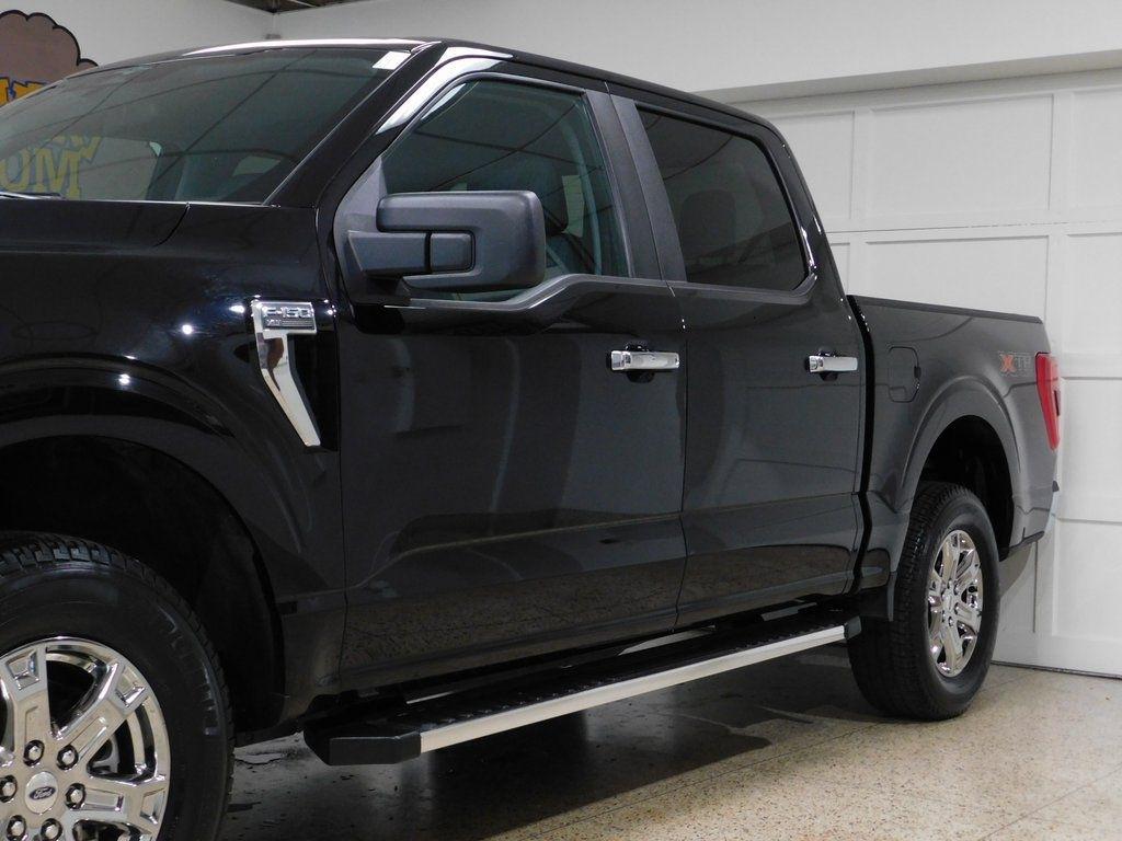 Ford F-150 XLT SuperCrew 5.5-ft. Bed 4WD 2023