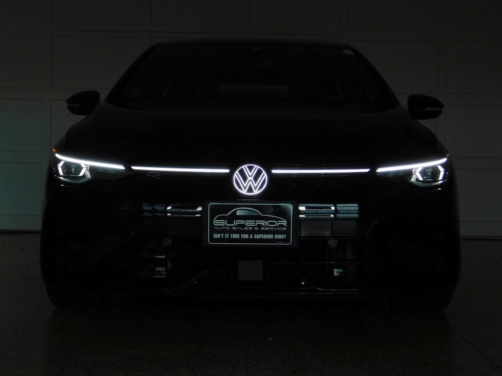Volkswagen Golf R Black Edition 2025