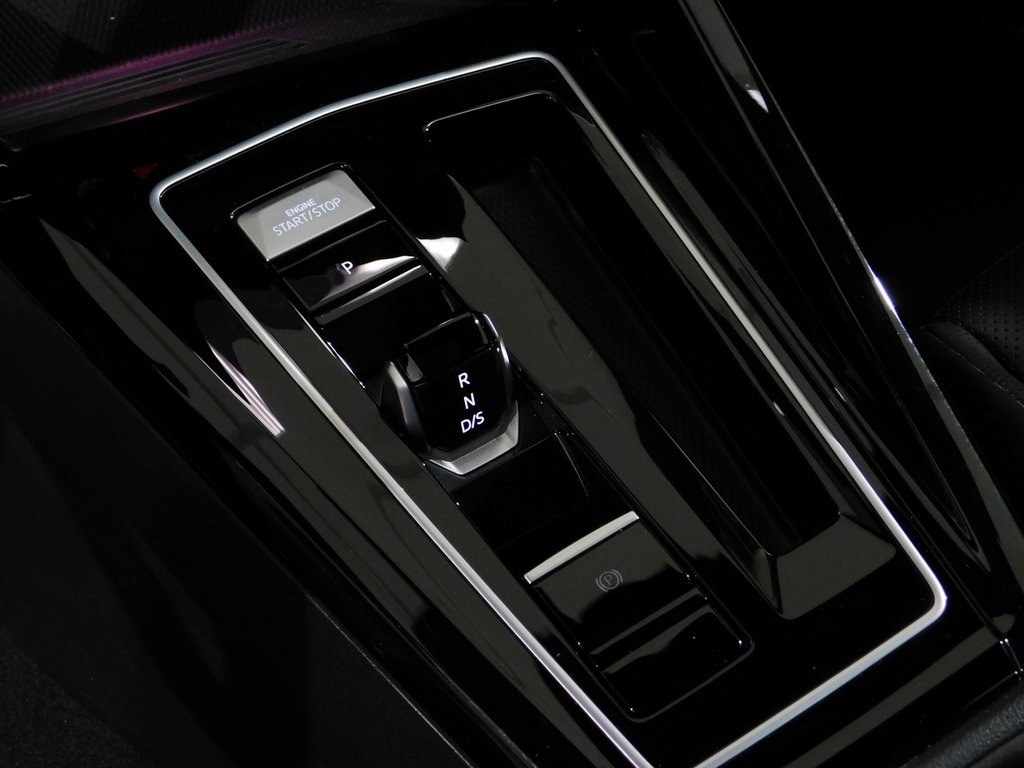 Volkswagen Golf R Black Edition 2025