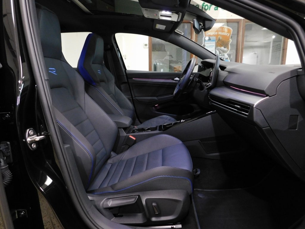 Volkswagen Golf R Black Edition 2025