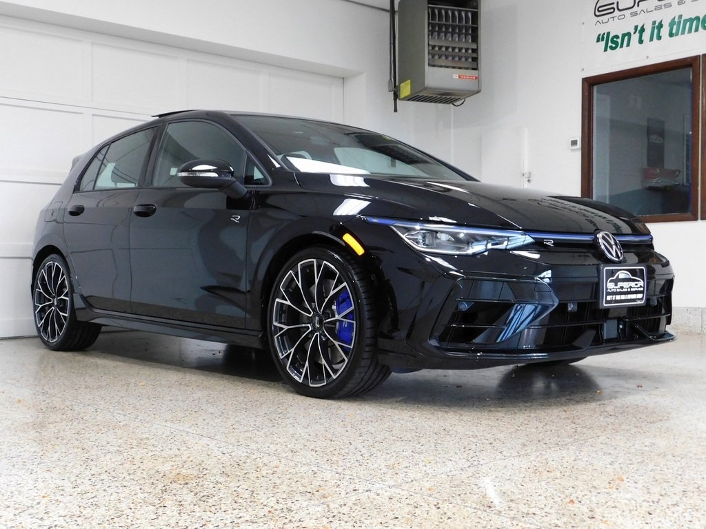 Volkswagen Golf R Black Edition 2025