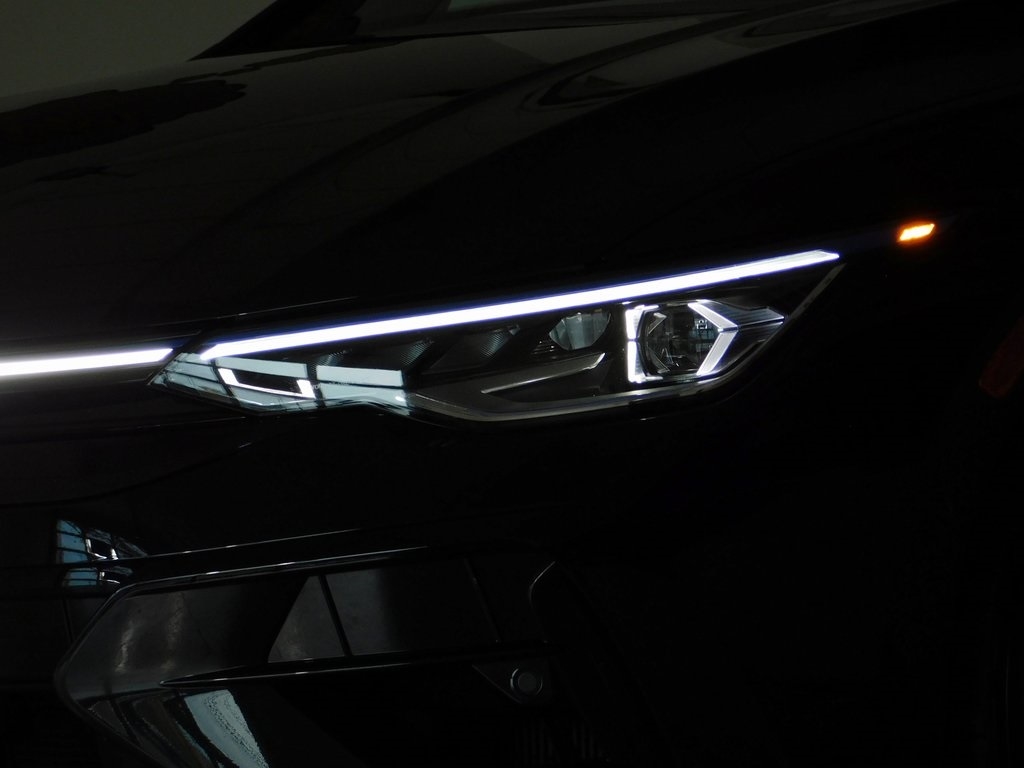 Volkswagen Golf R Black Edition 2025