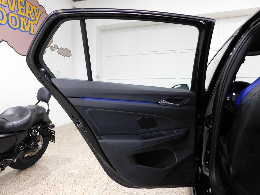 Volkswagen Golf R Black Edition 2025