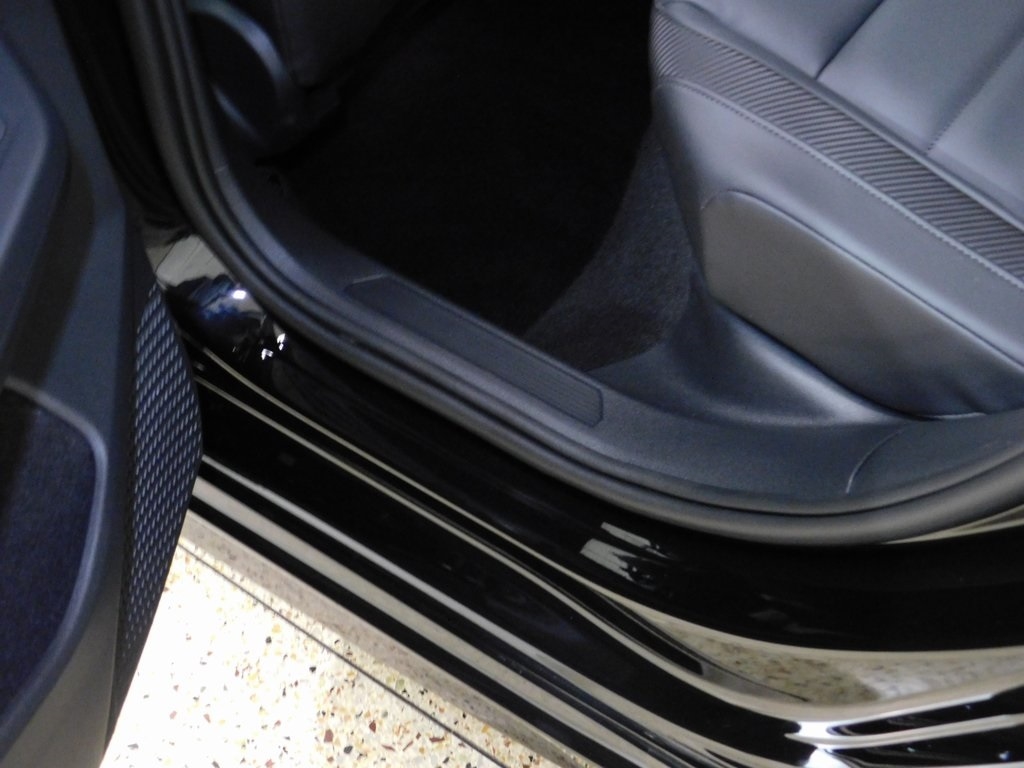 Volkswagen Golf R Black Edition 2025