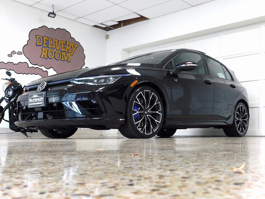 Volkswagen Golf R Black Edition 2025