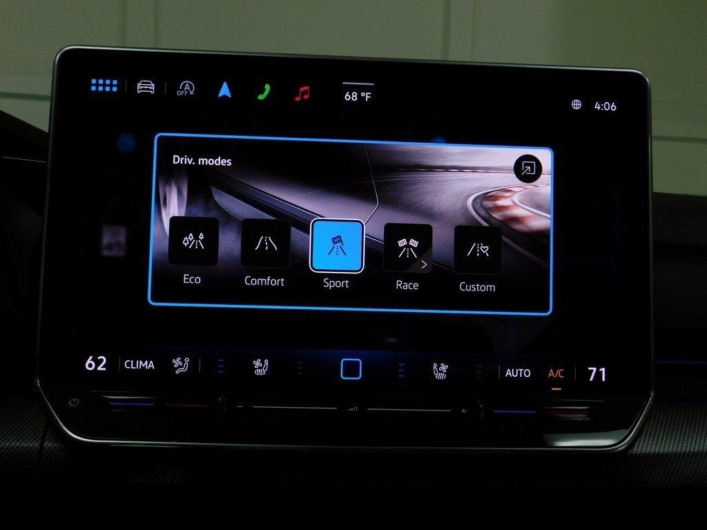 Volkswagen Golf R Black Edition 2025