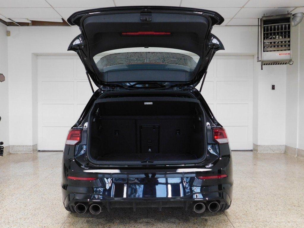 Volkswagen Golf R Black Edition 2025