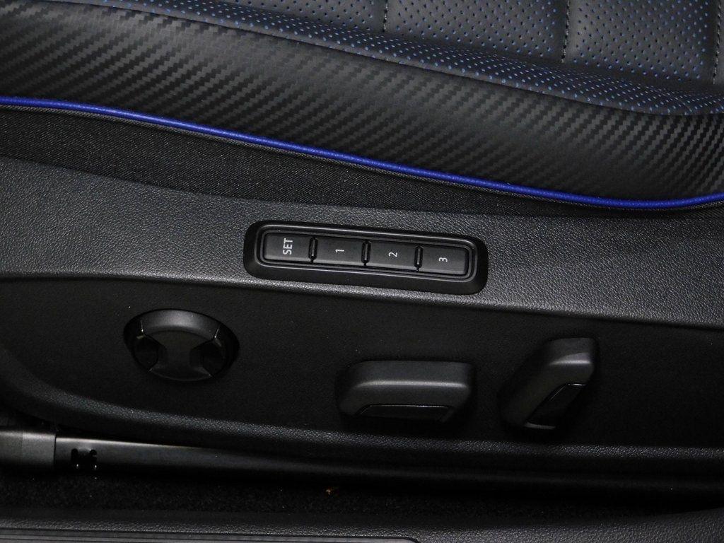 Volkswagen Golf R Black Edition 2025