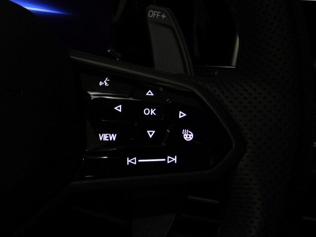 Volkswagen Golf R Black Edition 2025