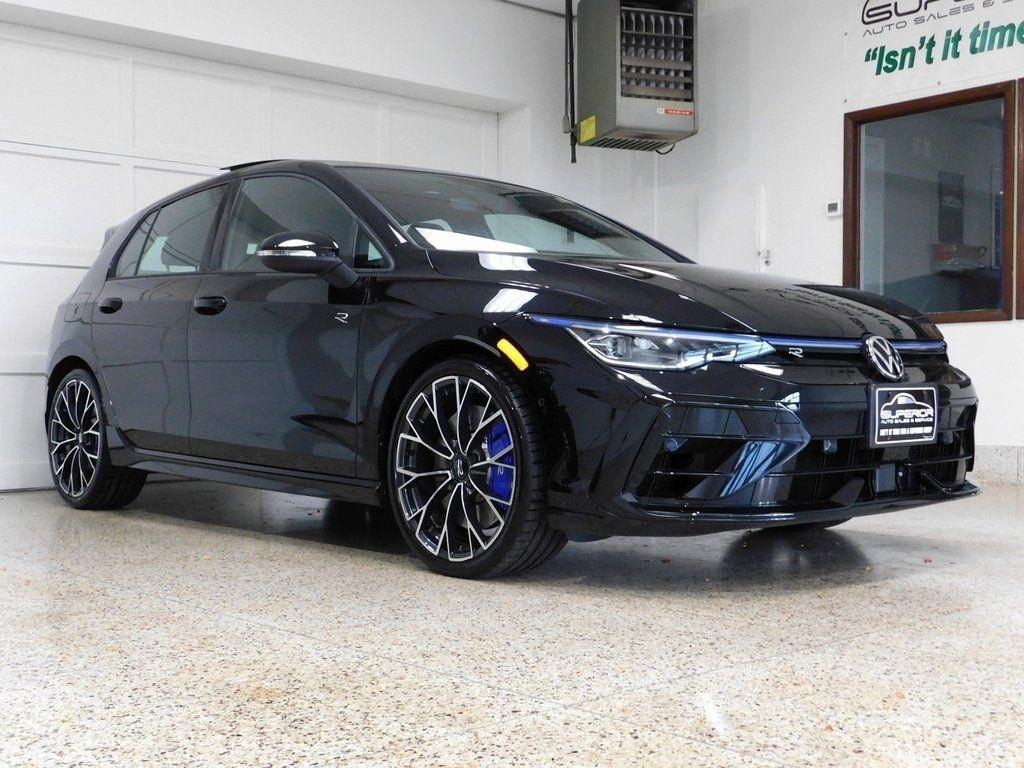 Volkswagen Golf R Black Edition 2025