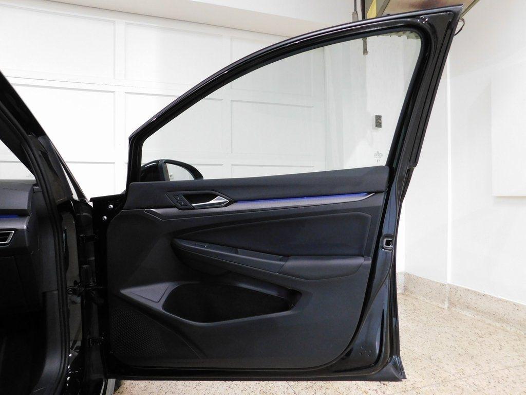 Volkswagen Golf R Black Edition 2025