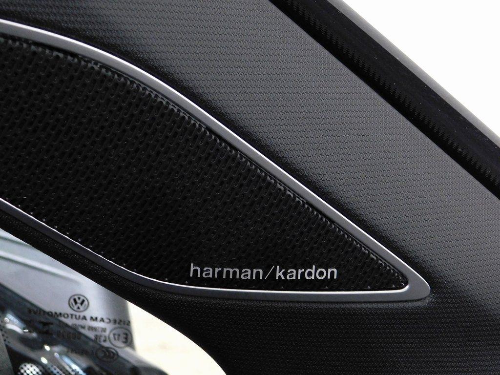 Volkswagen Golf R Black Edition 2025