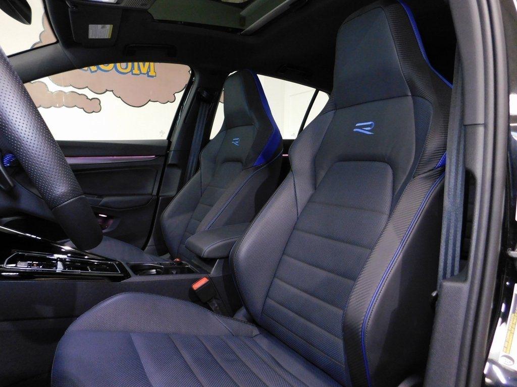 Volkswagen Golf R Black Edition 2025