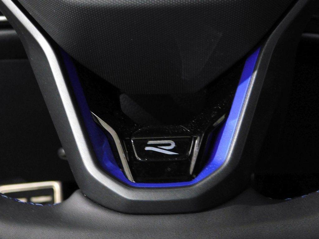 Volkswagen Golf R Black Edition 2025