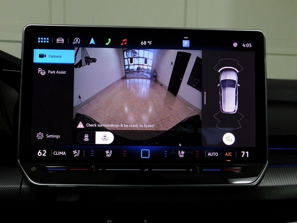 Volkswagen Golf R Black Edition 2025