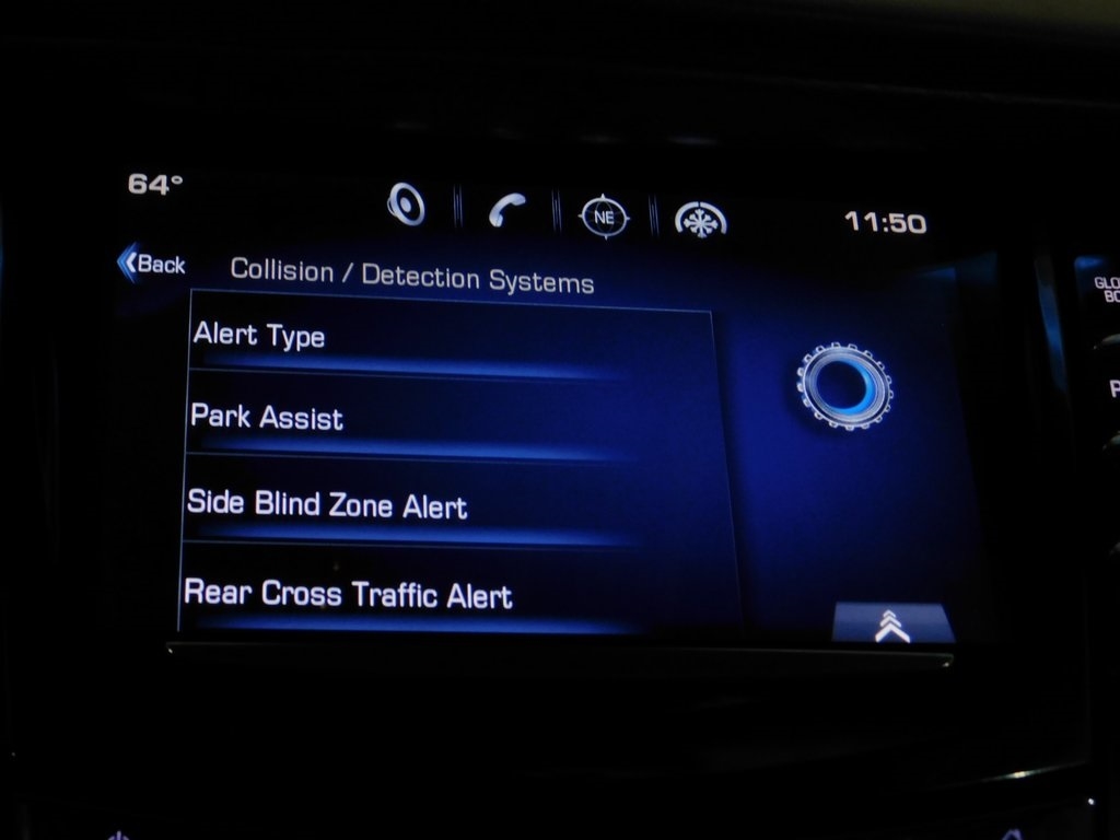 Cadillac Escalade Luxury 2WD 2015