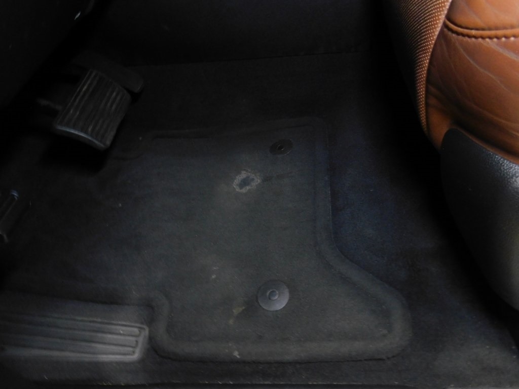 Cadillac Escalade Luxury 2WD 2015