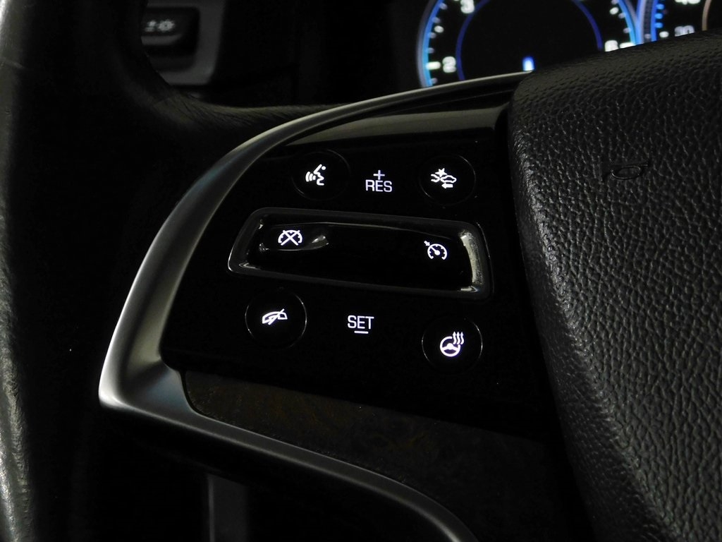 Cadillac Escalade Luxury 2WD 2015