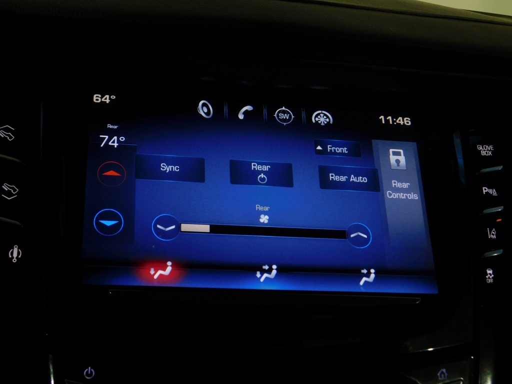 Cadillac Escalade Luxury 2WD 2015