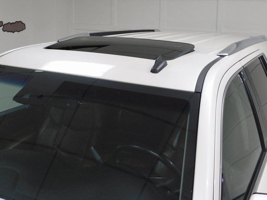 Cadillac Escalade Luxury 2WD 2015