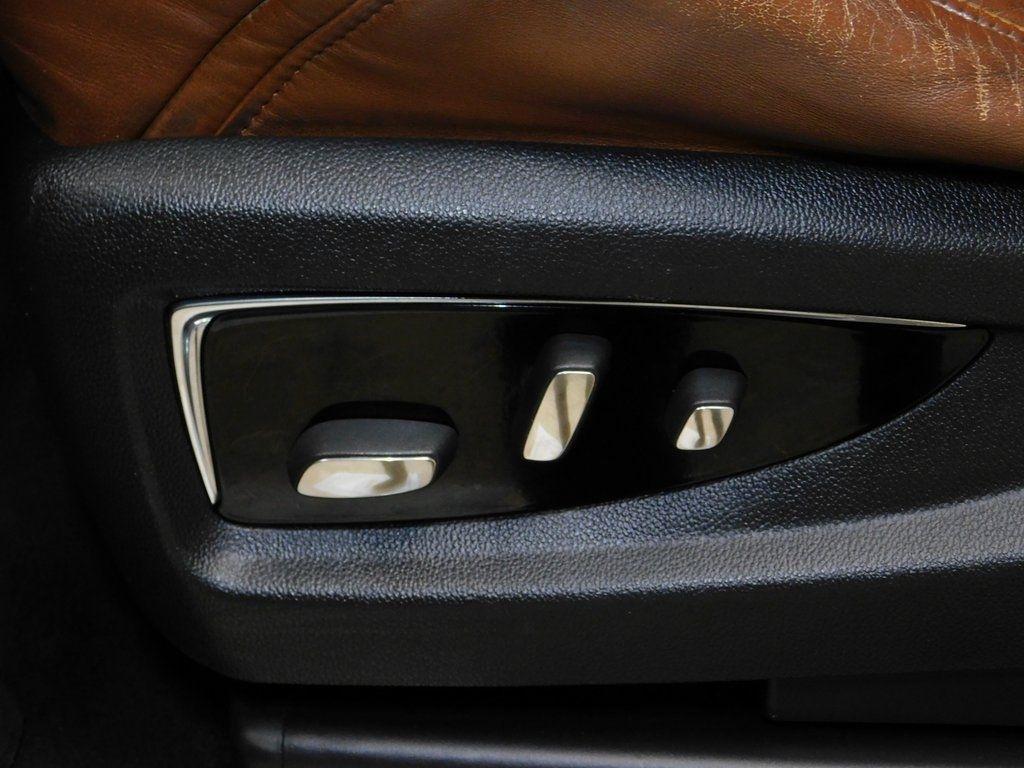 Cadillac Escalade Luxury 2WD 2015