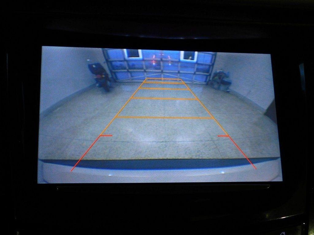 Cadillac Escalade Luxury 2WD 2015