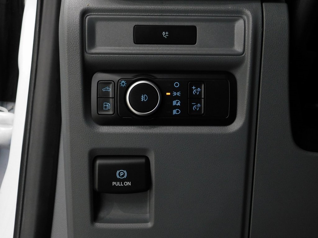 Ford F-150 XLT SuperCrew 5.5-ft. Bed 4WD 2022