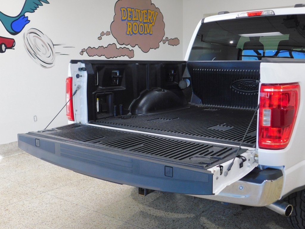 Ford F-150 XLT SuperCrew 5.5-ft. Bed 4WD 2022