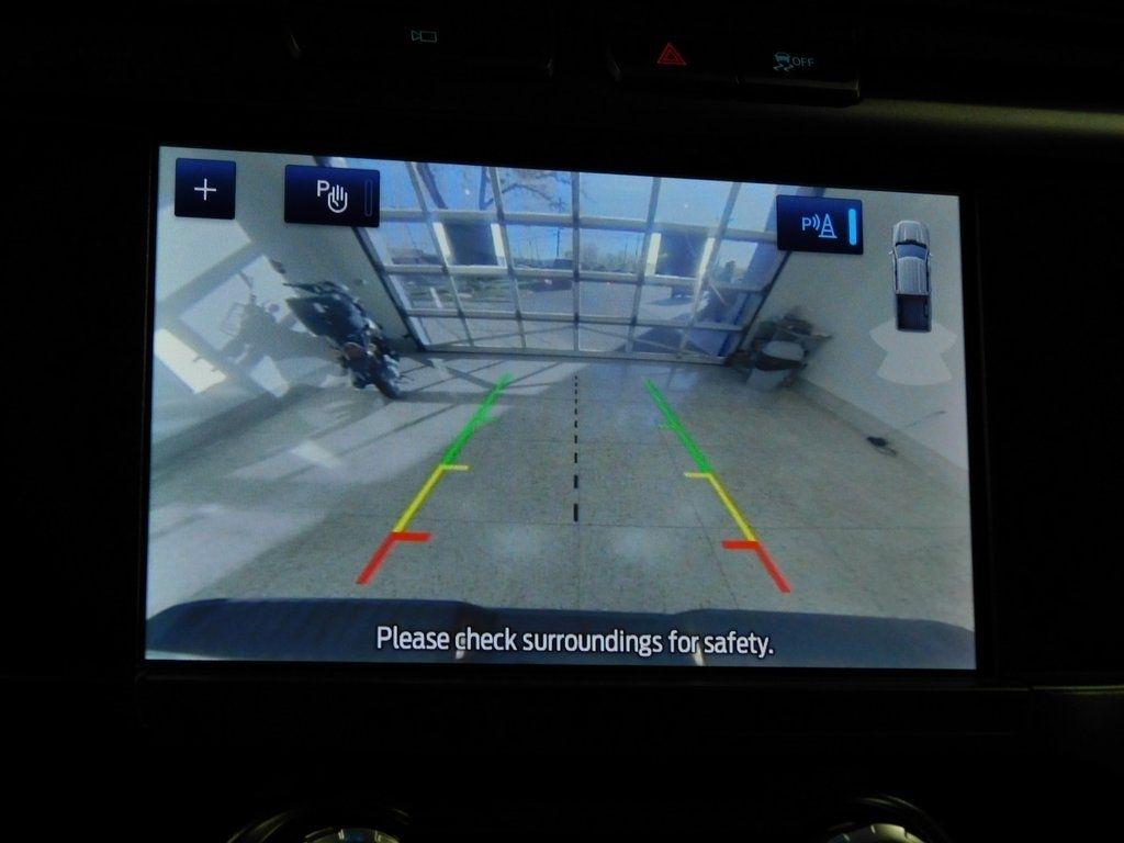 Ford F-150 XLT SuperCrew 5.5-ft. Bed 4WD 2022