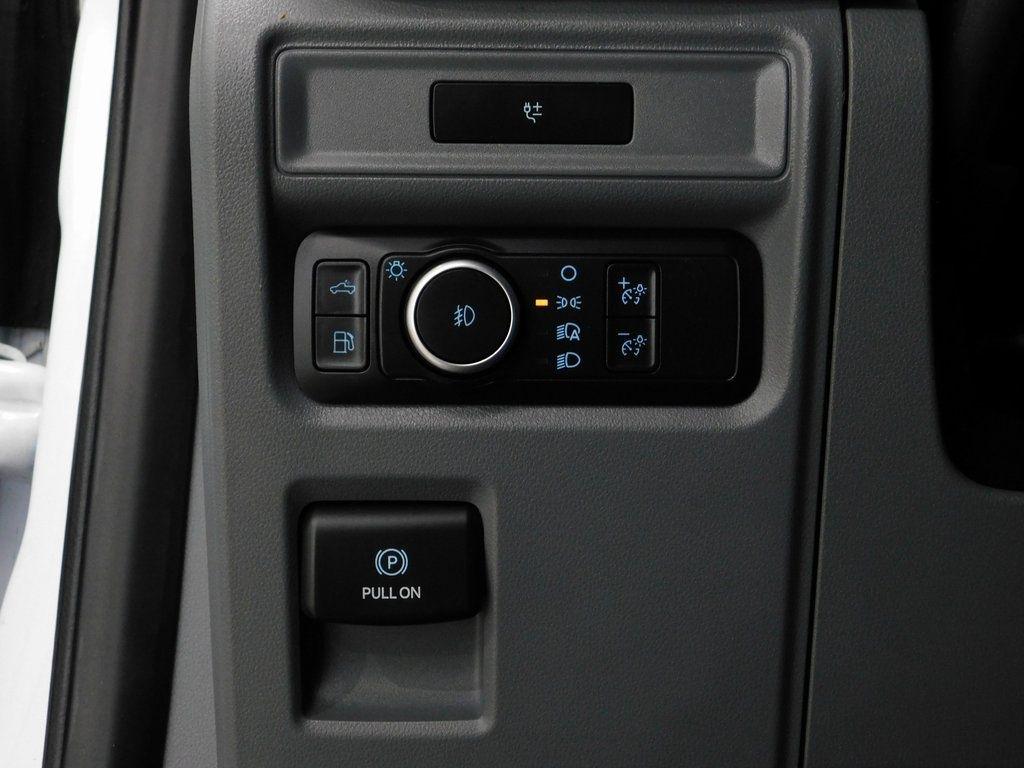 Ford F-150 XLT SuperCrew 5.5-ft. Bed 4WD 2022