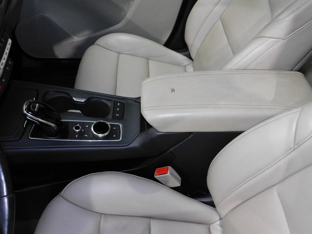 Cadillac XT4 Premium Luxury AWD 2021