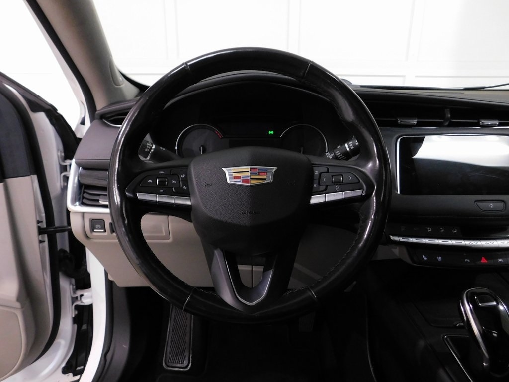 Cadillac XT4 Premium Luxury AWD 2021