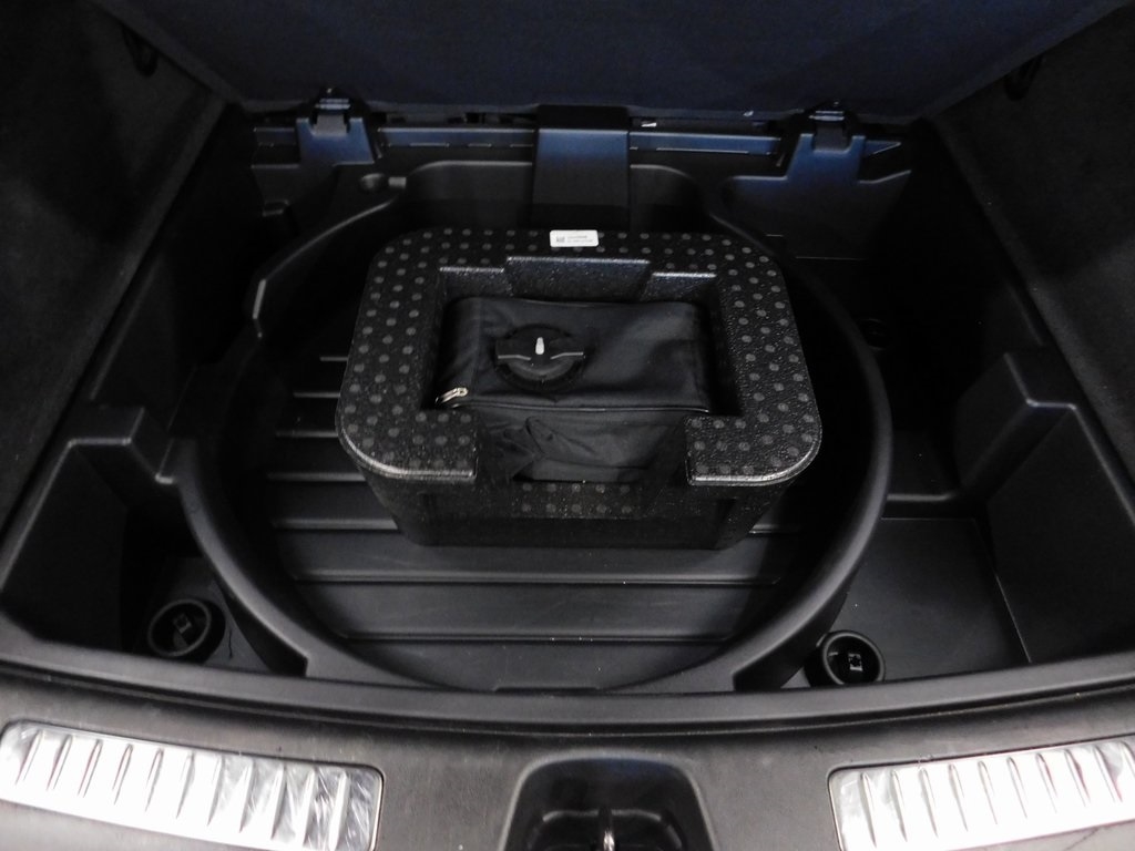 Cadillac XT4 Premium Luxury AWD 2021