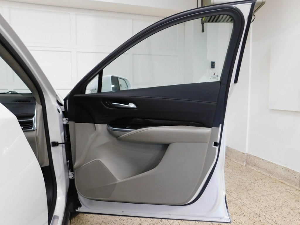 Cadillac XT4 Premium Luxury AWD 2021