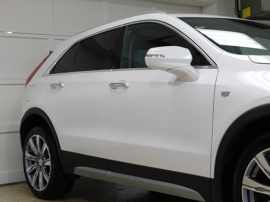 Cadillac XT4 Premium Luxury AWD 2021
