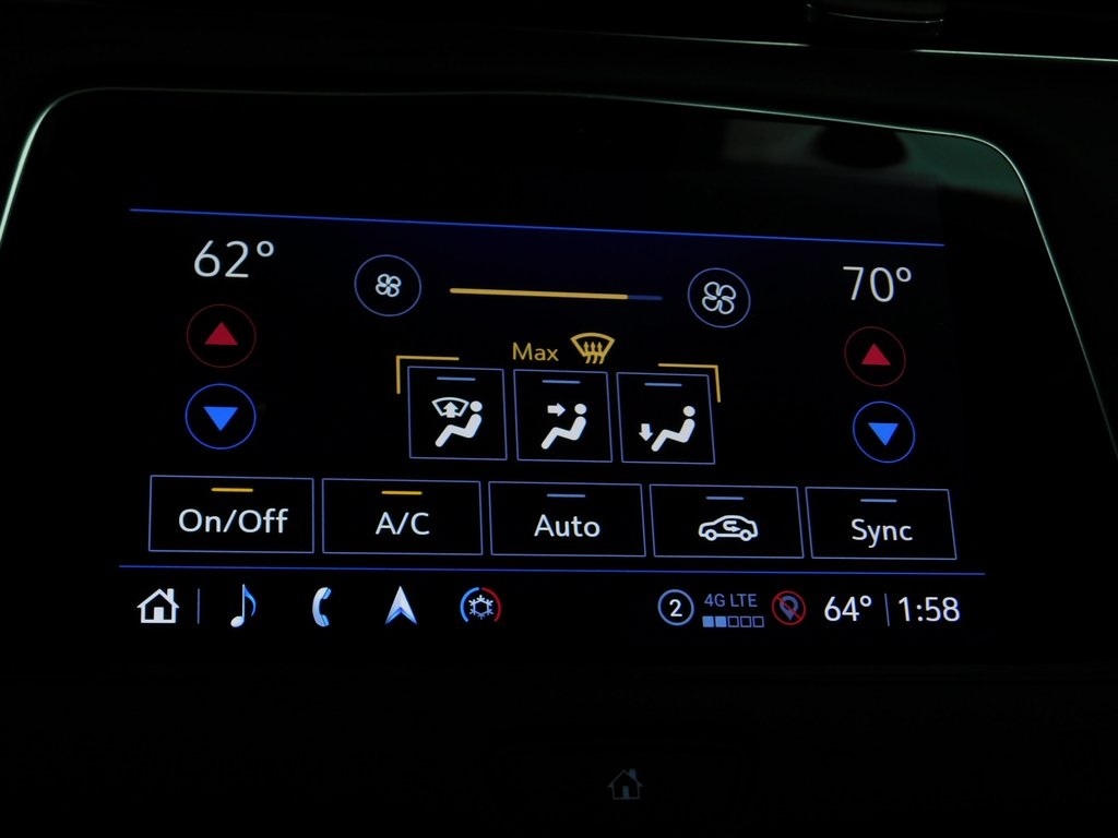 Cadillac XT4 Premium Luxury AWD 2021