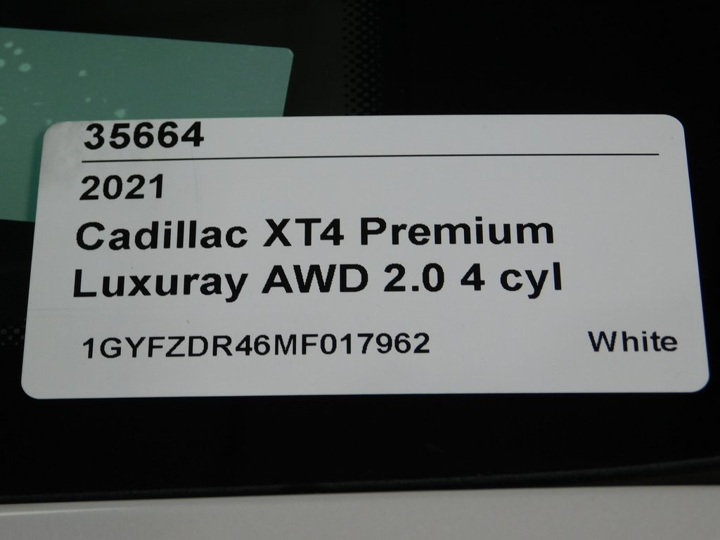 Cadillac XT4 Premium Luxury AWD 2021
