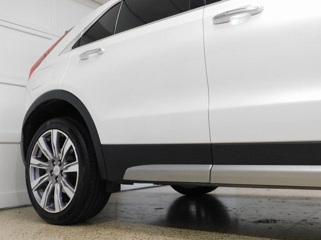 Cadillac XT4 Premium Luxury AWD 2021