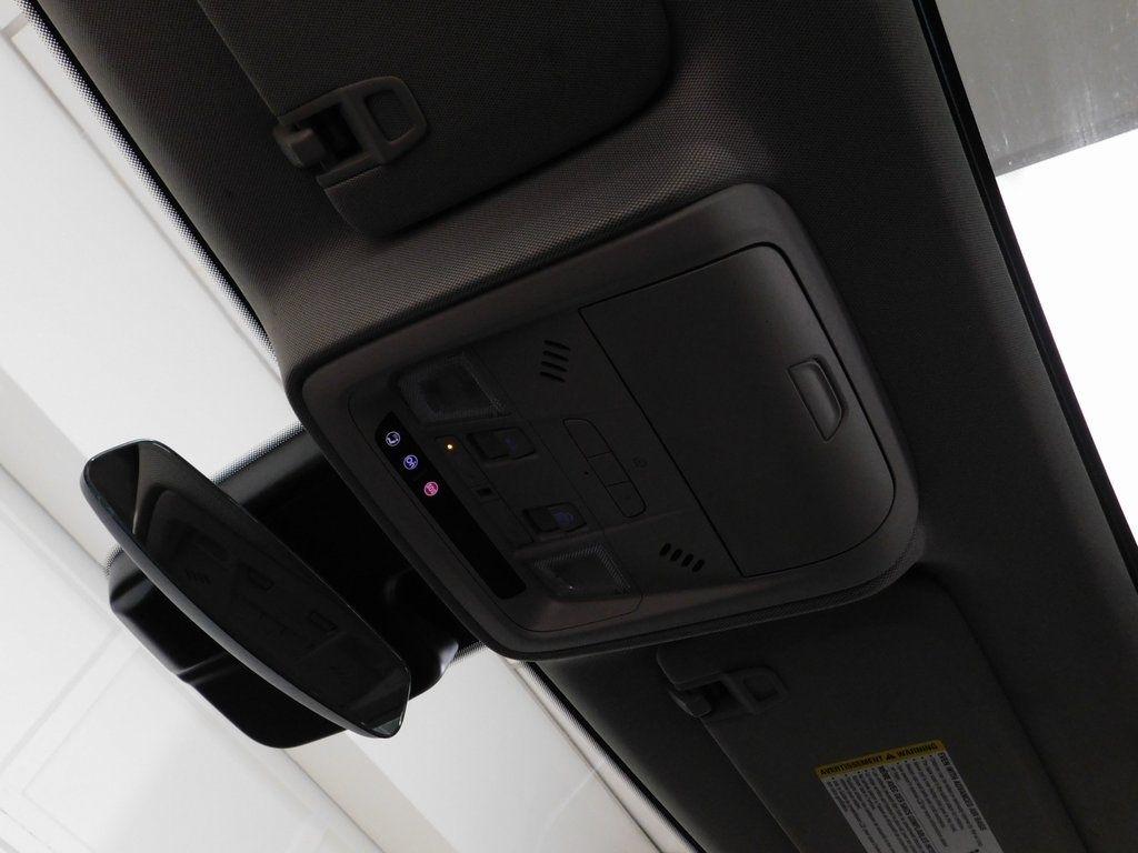 Cadillac XT4 Premium Luxury AWD 2021