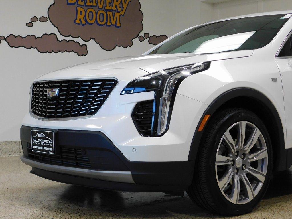 Cadillac XT4 Premium Luxury AWD 2021