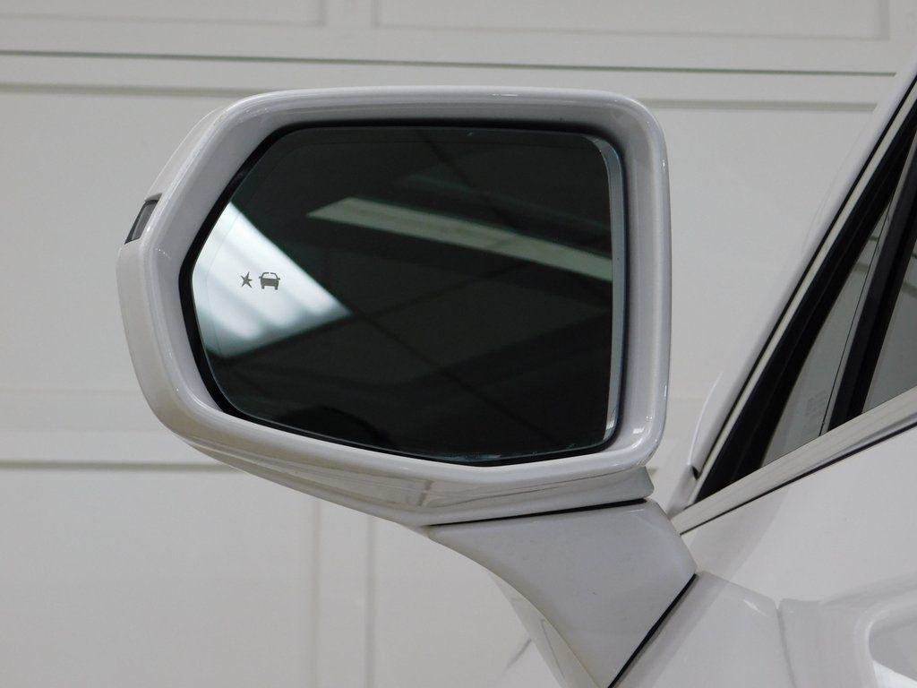 Cadillac XT4 Premium Luxury AWD 2021