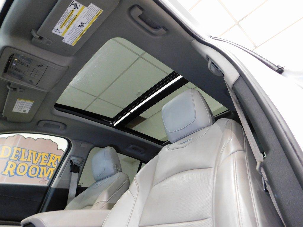 Cadillac XT4 Premium Luxury AWD 2021