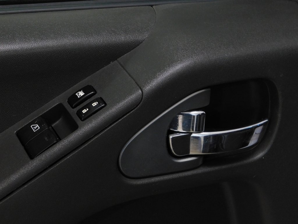 Suzuki Equator Ext Cab 2WD 2010