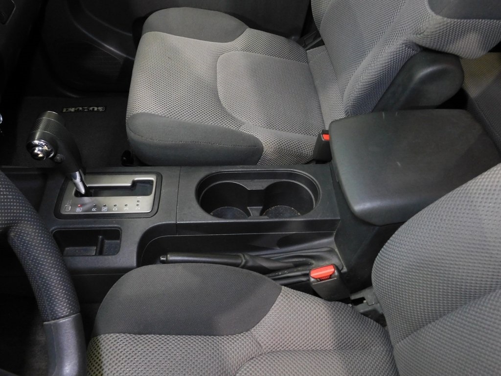 Suzuki Equator Ext Cab 2WD 2010