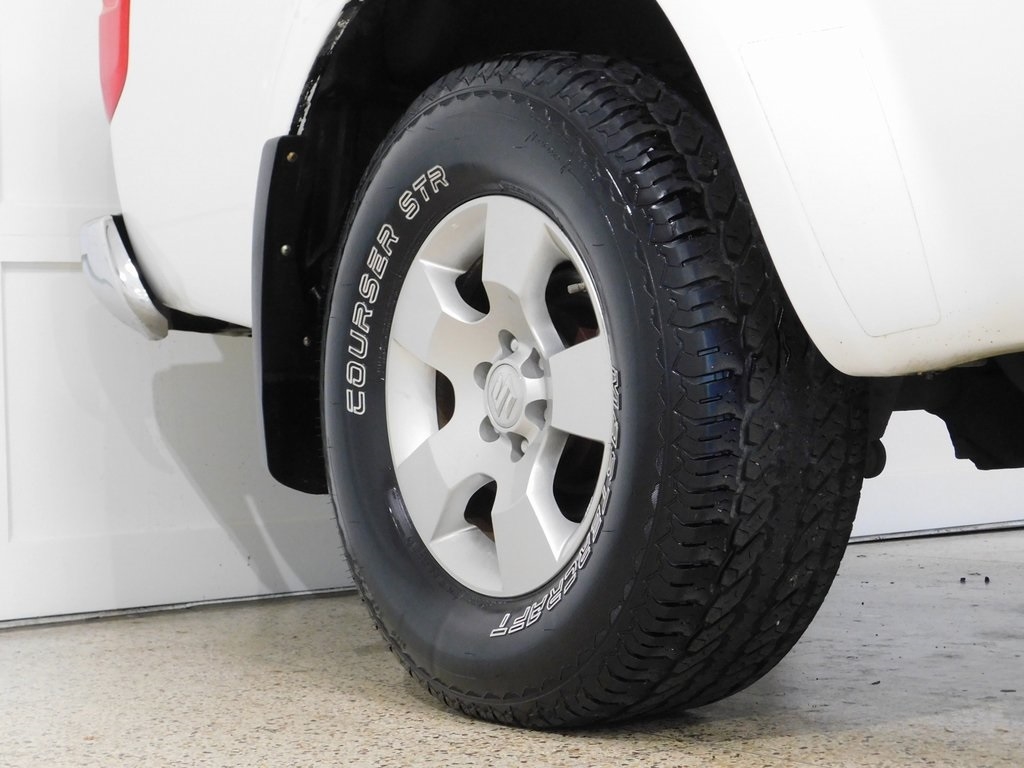 Suzuki Equator Ext Cab 2WD 2010