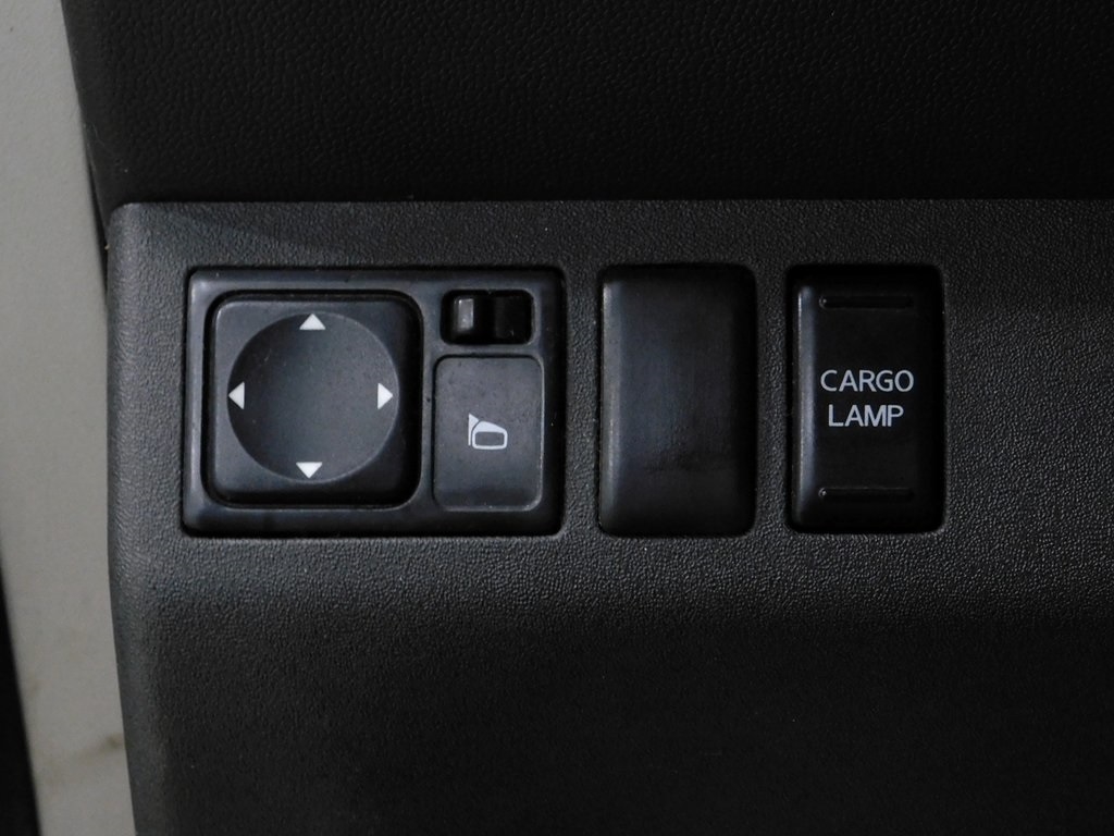 Suzuki Equator Ext Cab 2WD 2010